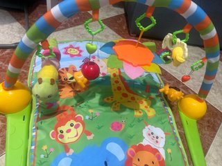 Gimnasio Piano Pataditas Fisher-Price