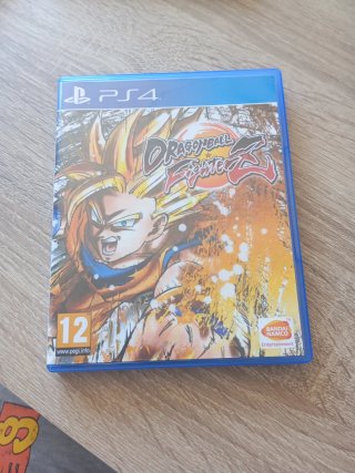 PS4 Slim 1TB + Mando + 3 Juegos