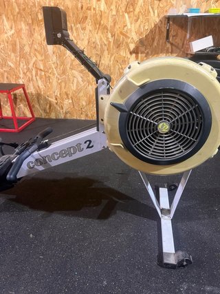 Remo Concept2 pocos km