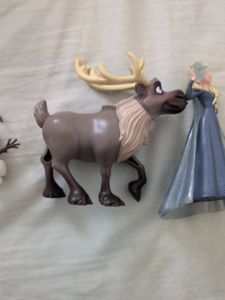 Figuras Frozen: Elsa, Olaf y Sven