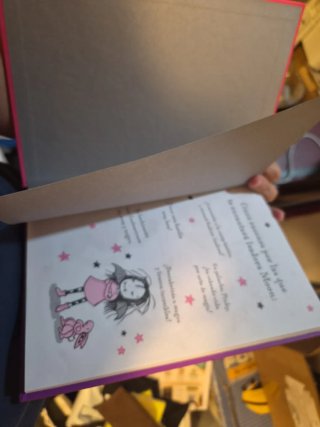 El gran libro de magia de Isadora y Mirabella