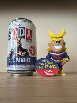 Funko Soda All Might Chase Glow 1/3,300