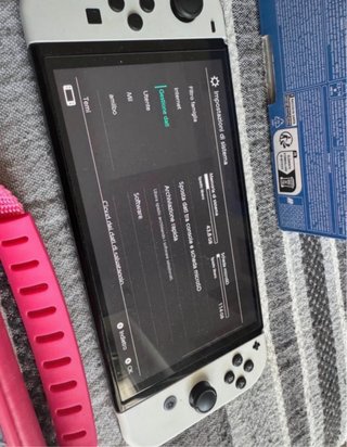 Nintendo Switch OLED Bianca Usata