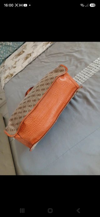 Foulard Guess marrone