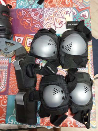 Patines en línea para niños con protectores