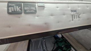 Cama 150x190cm Pikolin con canapé y cabecero