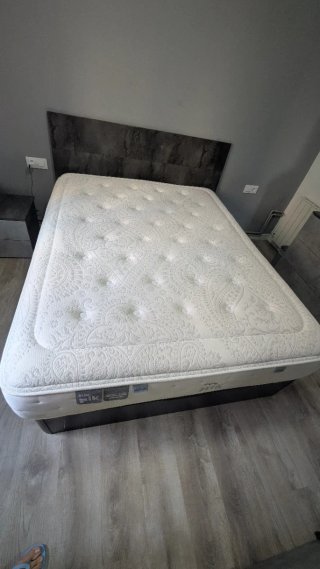 Cama 150x190cm Pikolin con canapé y cabecero