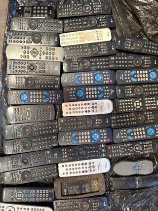 Mandos a distancia TV antiguos