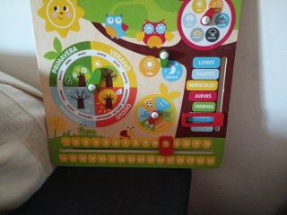 Calendario Educativo Infantil Madera