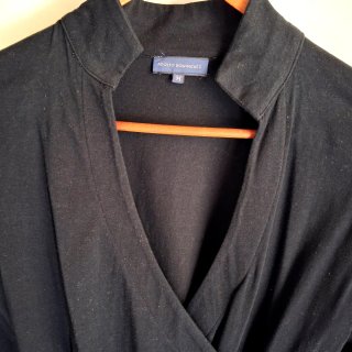 Top vintage Adolfo Dominguez negro cruzado