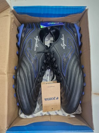 Zapatillas tacos Joma negras y azules