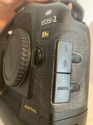 Canon EOS-1D Digital Cámara Profesional