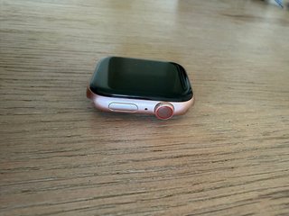 Apple Watch Series 4 44mm Gold/Rose LTE