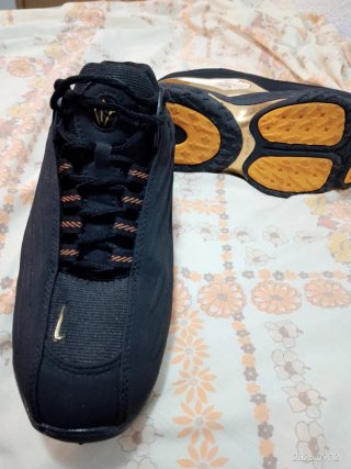 Nike Nocta Talla 43 Negro/Dorado