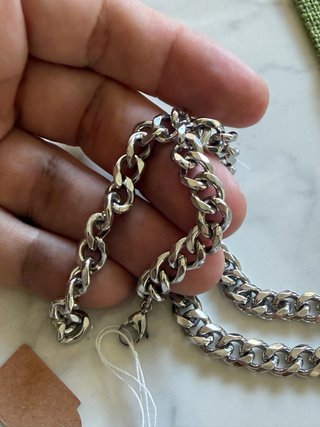 Collana con ciondolo blu