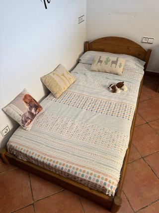 Cama infantil madera maciza hecha a mano