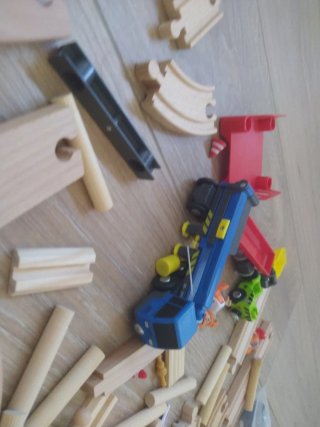 Tren de madera y accesorios