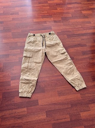3 felpe e 4 pantaloni