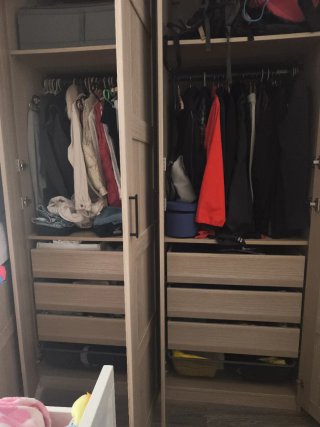 Armario Ikea madera poco uso