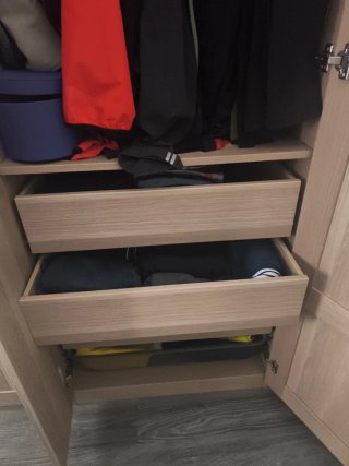 Armario Ikea madera poco uso