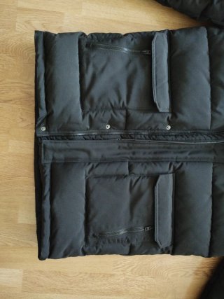 Chaqueta Parka McKenzie Negra con Capucha