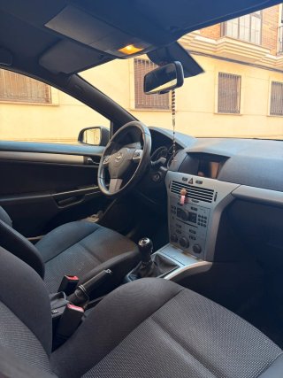 Opel Astra 2008
