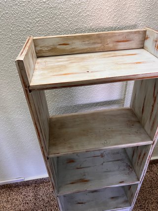 Estantería pequeña de madera de pino macizo