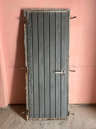 Puerta hierro galvanizado para exterior