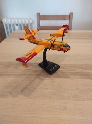 4 Maquetas Aviones Juguete
