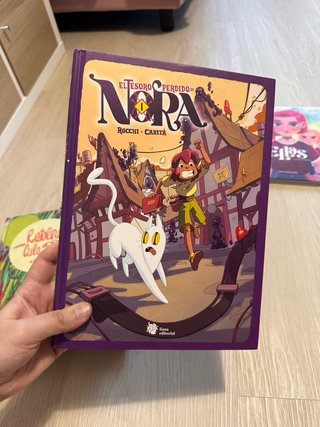 Lotes de libros y novelas gráficas juveniles