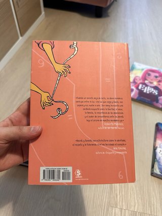 Lotes de libros y novelas gráficas juveniles