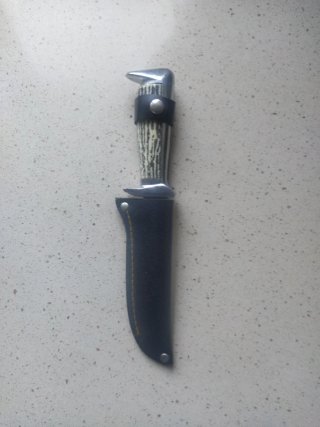 Cuchillo de Monte con Funda