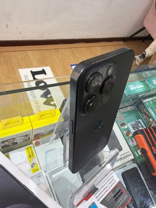 iPhone 15 Pro 1TB Negro batería 100%