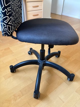 Silla de estudio con ruedas