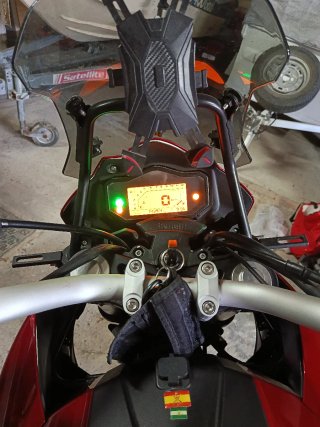 Benelli TRK 251 Roja/Plata (Avería Motor)