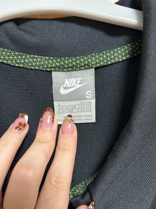 Nike Polo Black Green Retro Sport Style