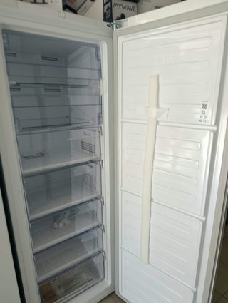 CONGELADOR VERTICAL NO FROST BEKO