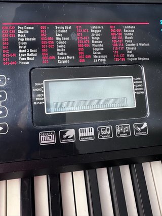 Teclado RockJam RJ761 con soporte y banqueta