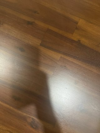 Mesa de comedor de madera de El Corte Inglés