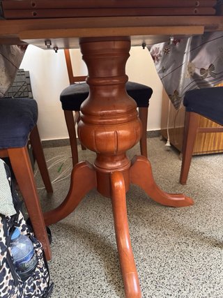 Mesa de comedor con 6 sillas