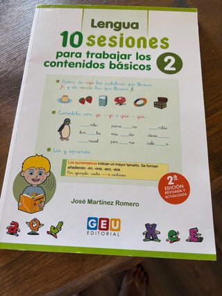 Libro de actividades de lengua y mates primaria