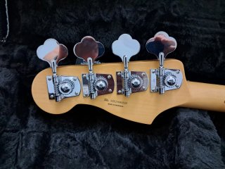 Bajo Fender Precision Player 2 Made in Mexico