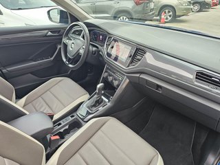 Volkswagen T-Roc SPORT 1.5 TSI DSG Techo, cuero...