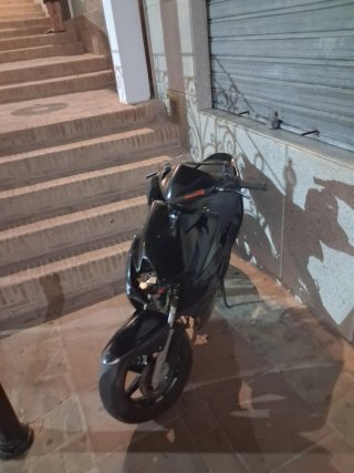 Yamaha Jog 74cc Scooter Negra