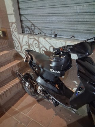 Yamaha Jog 74cc Scooter Negra