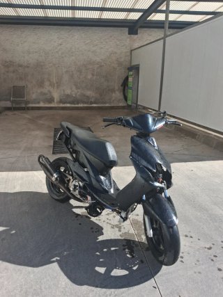 Yamaha Jog 74cc Scooter Negra