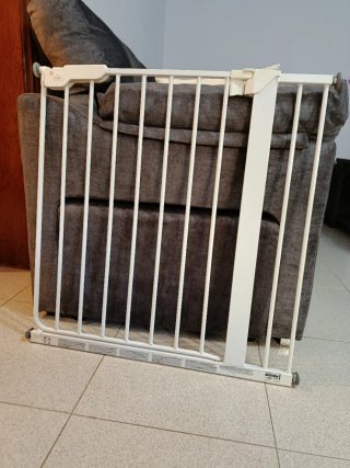 Valla seguridad infantil para puertas y escaleras