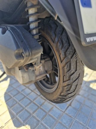 Suzuki Burgman 2015 Negro