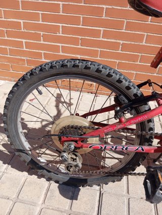 Bici Montaña Infantil Orbea Roja.