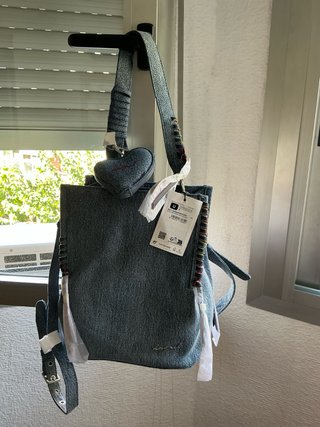 Mochila Desigual vaquera con corazón